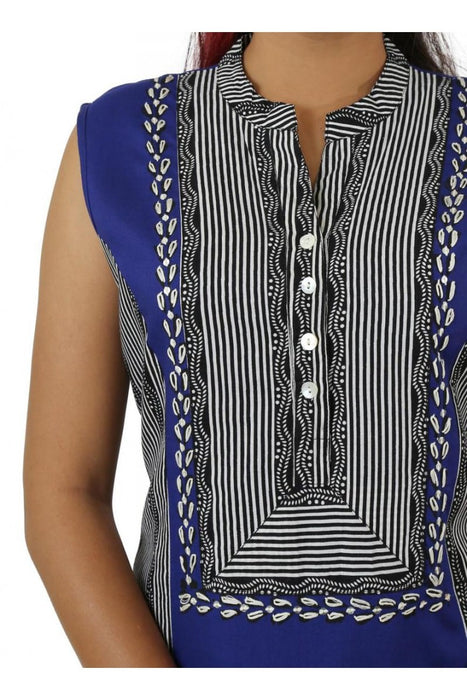 Cotton 60/60 Black N Royal Blue Printed Kurti With Lining Border Print only in Bigswipe